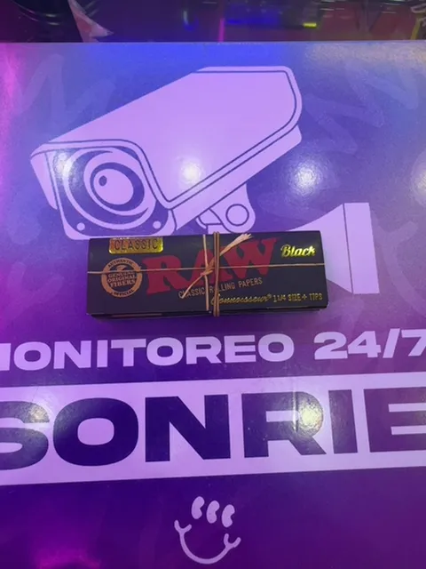 RAW PAPEL BLACK + TIPS